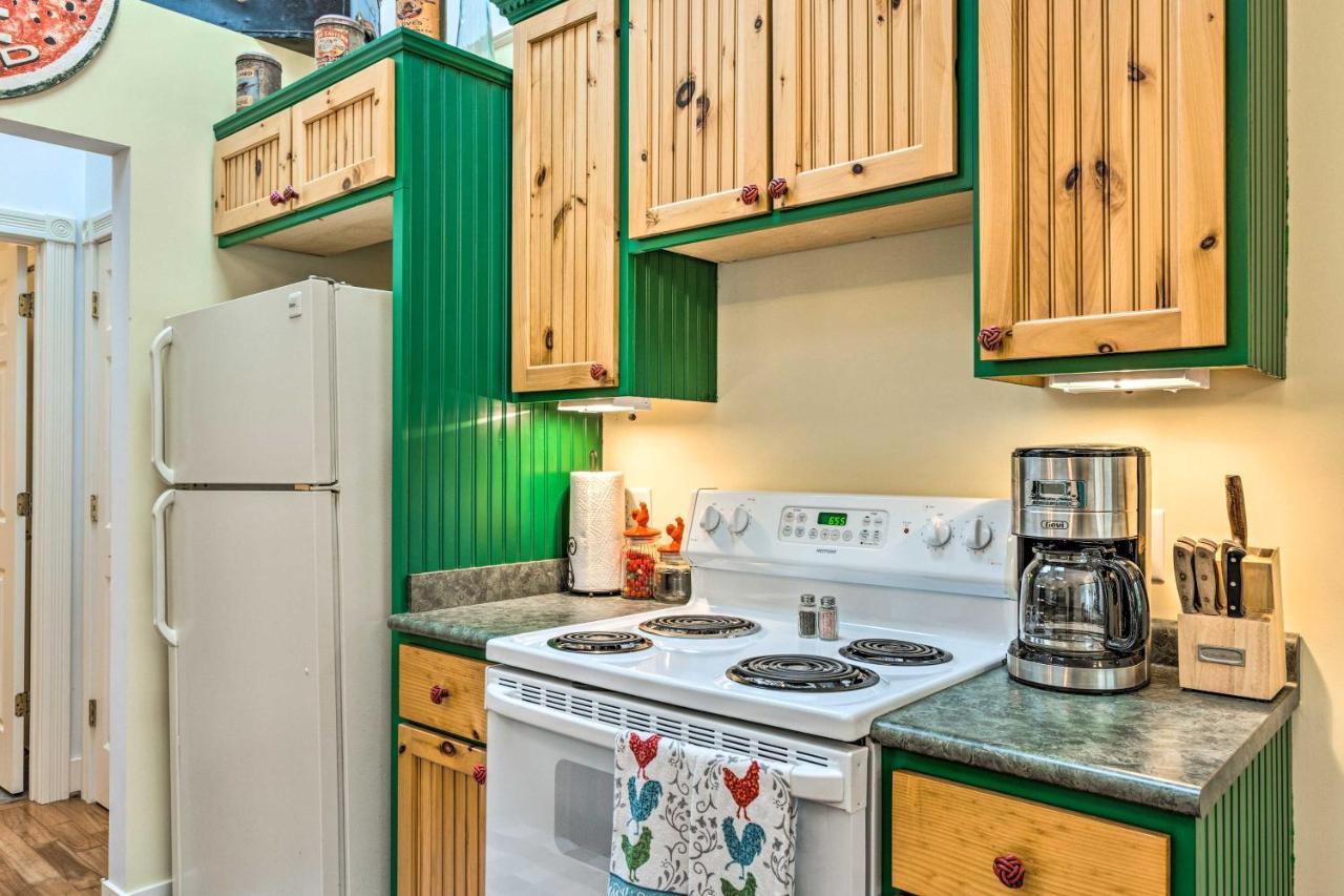 Couples Haven In Frankfort By Lake, Trails And Dtwn Esterno foto