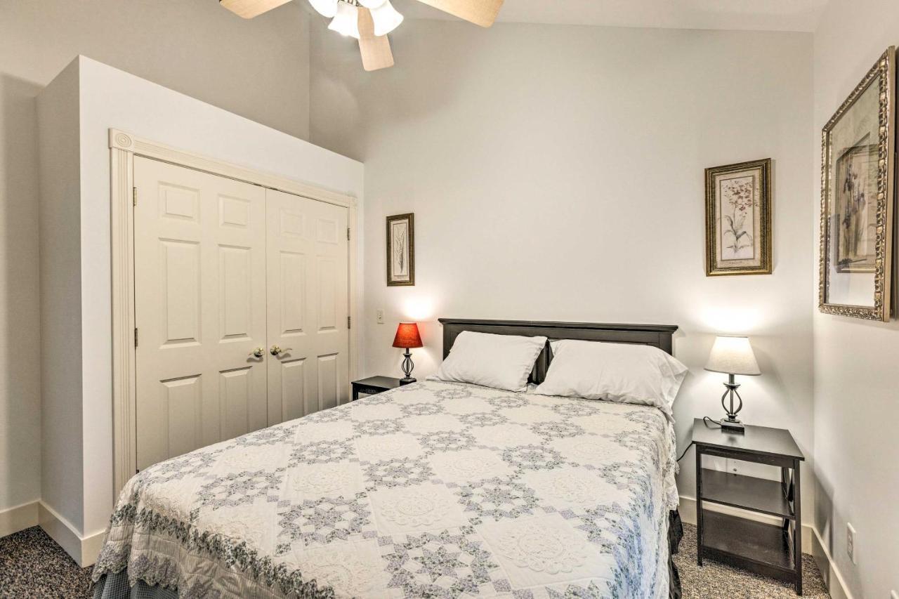 Couples Haven In Frankfort By Lake, Trails And Dtwn Esterno foto